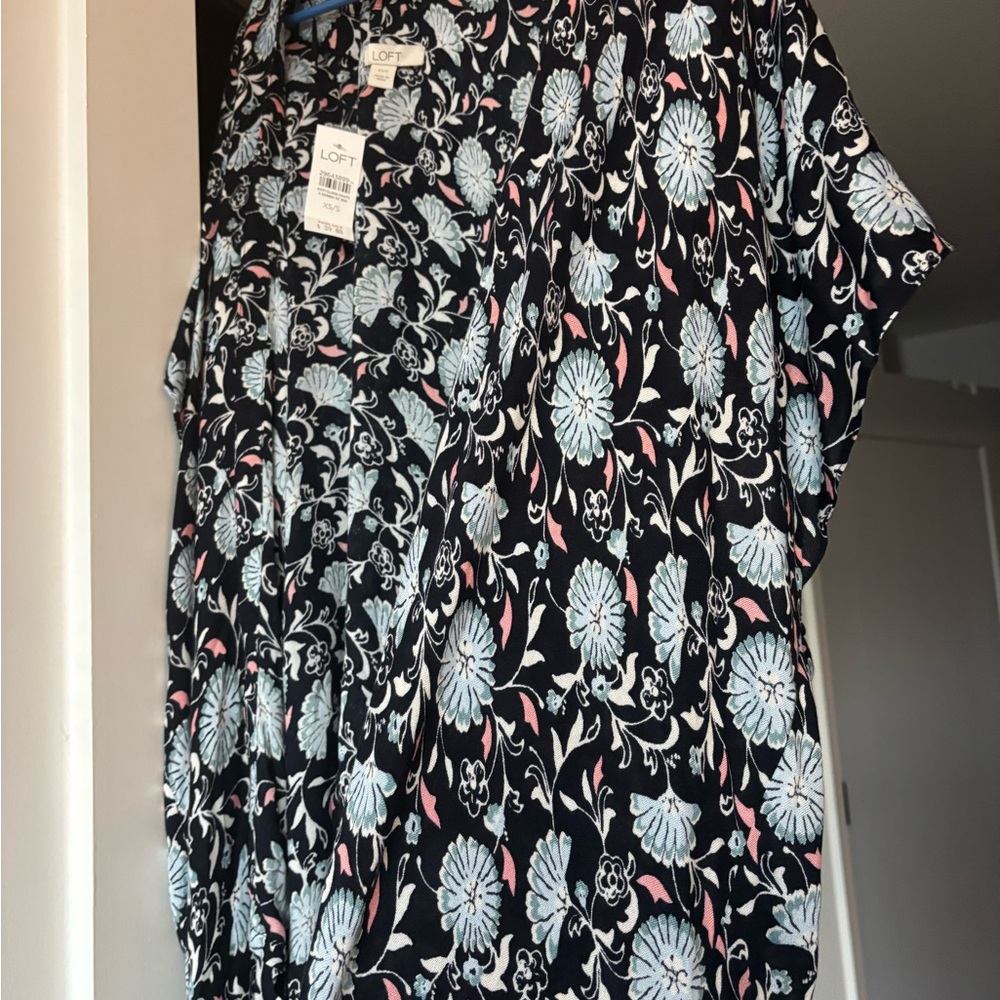 Stylish, Flowy LOFT Women's Floral Kimono NWT